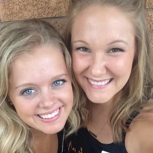 Meet your Posher, Gina